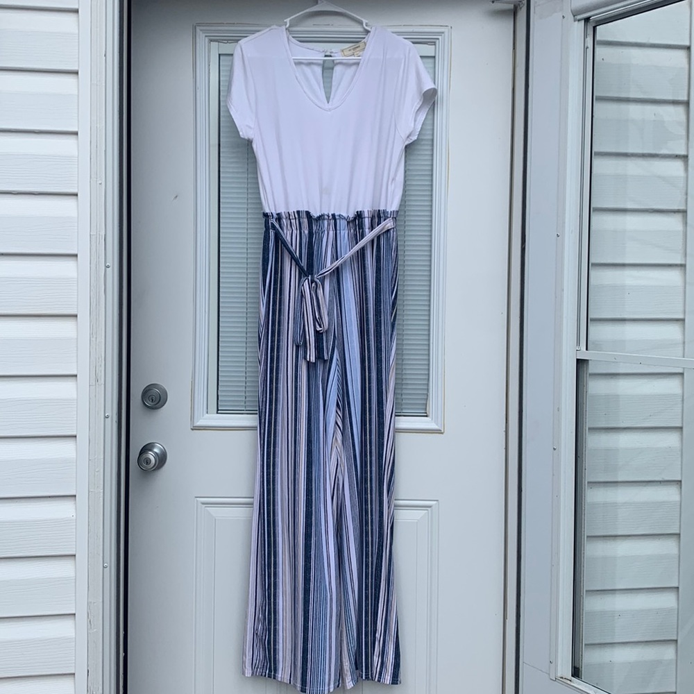 White and Different Blues Jumpsuit with Belt (Size: LARGE)